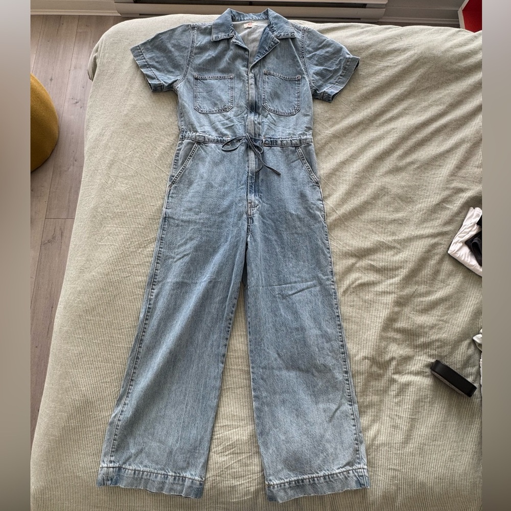 NWOT Levis wide leg denim jumpsuit